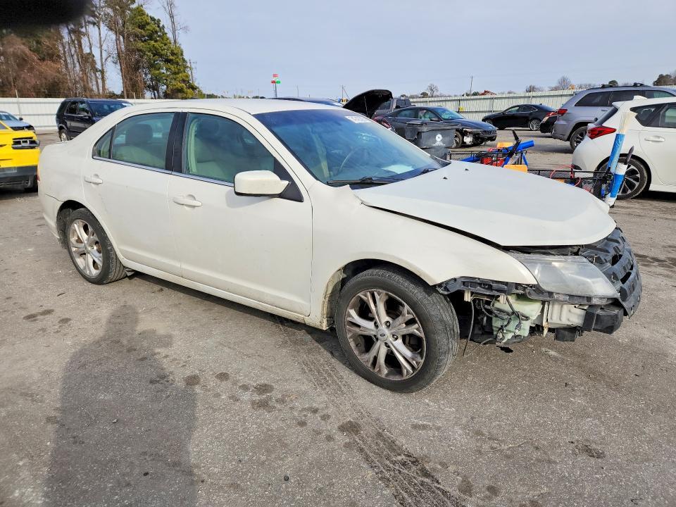 2012 Ford Fusion se