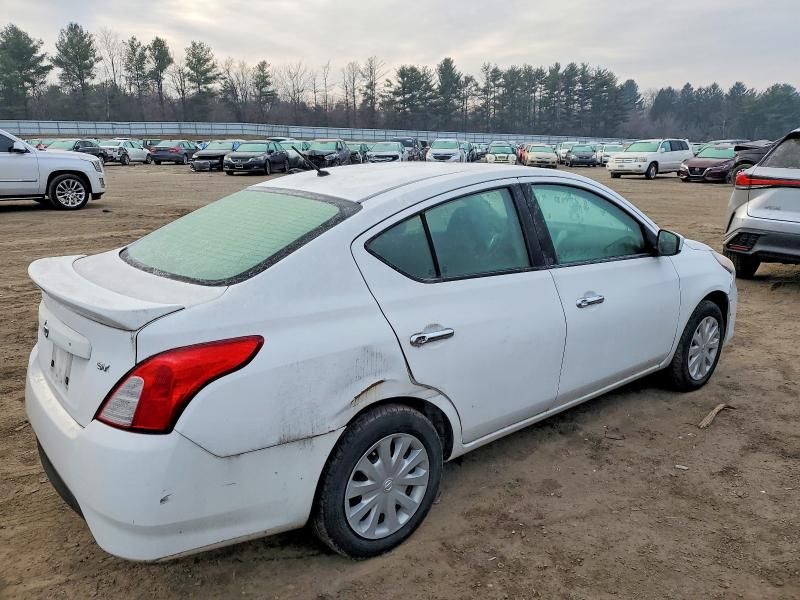 2018 Nissan Versa s