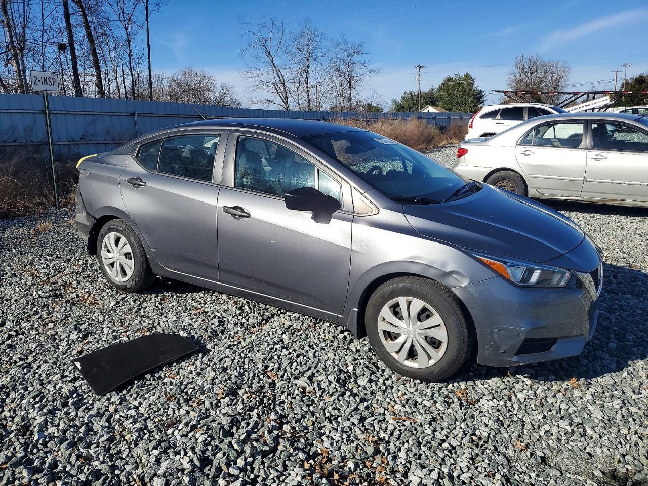 2021 Nissan Versa s