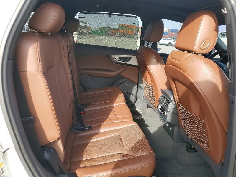 2019 Audi Q7 Premium Plus