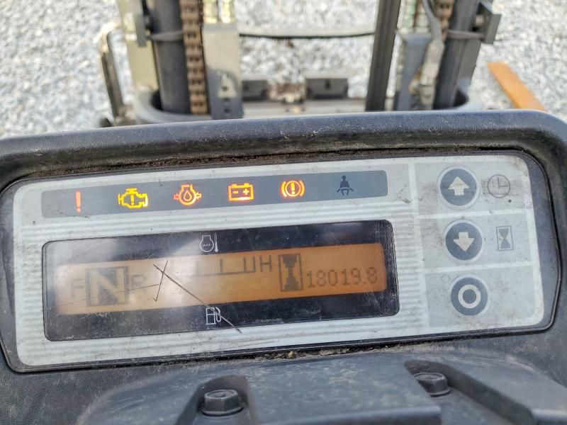 2013 Nissan Forklift