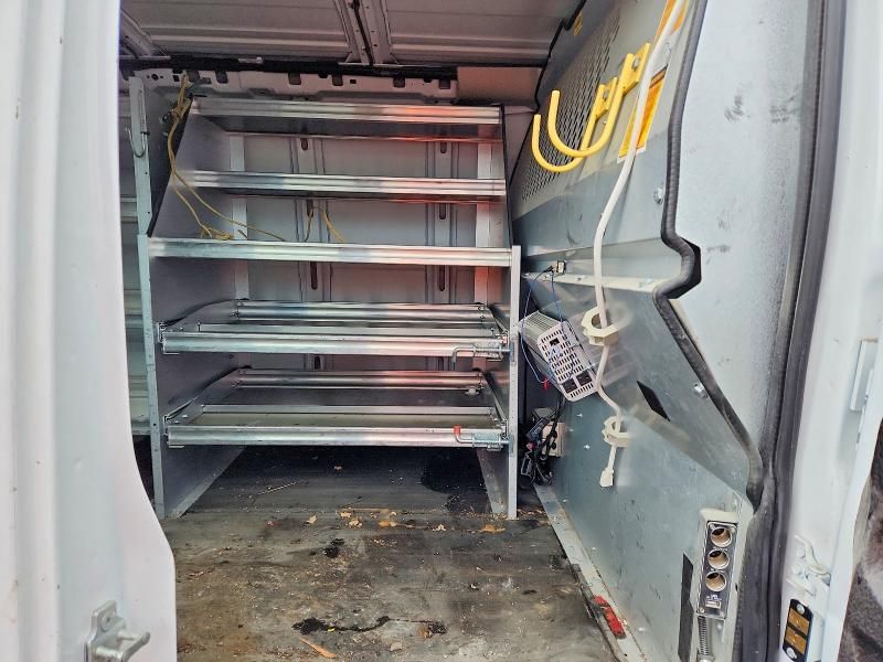 2014 Chevrolet Express G2500