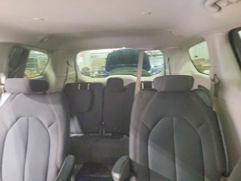 2017 Chrysler Pacifica lx