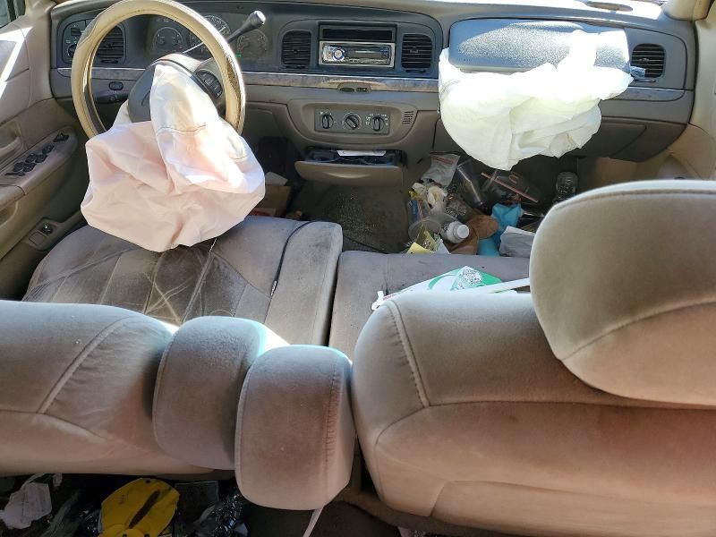 1999 Ford Crown Victoria