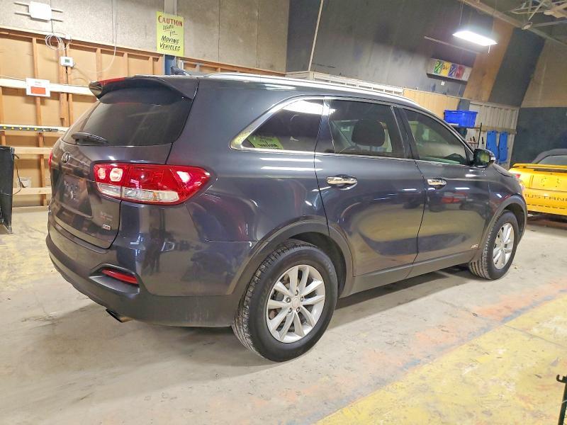 2017 KIA Sorento lx