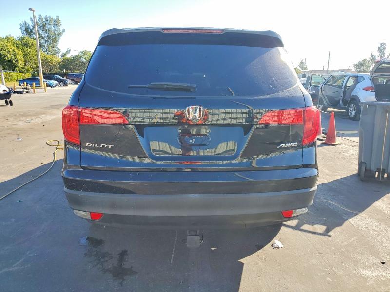 2016 Honda Pilot lx