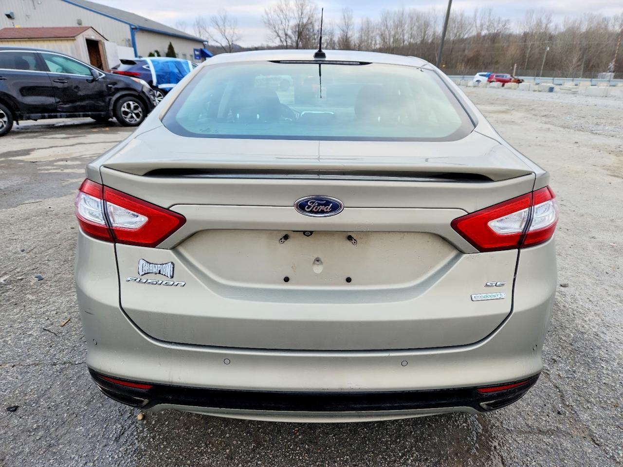 2016 Ford Fusion se