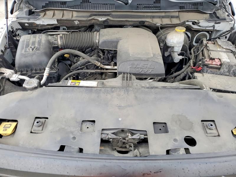 2019 Dodge Ram 1500 Classic slt