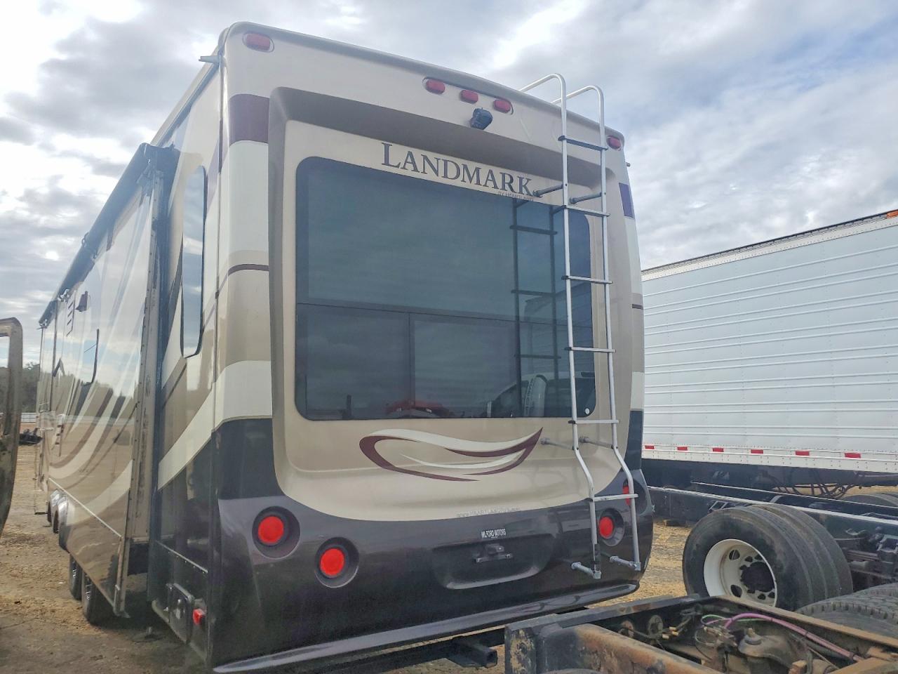 2013 Other 2013 'other RV' 5TH Wheel