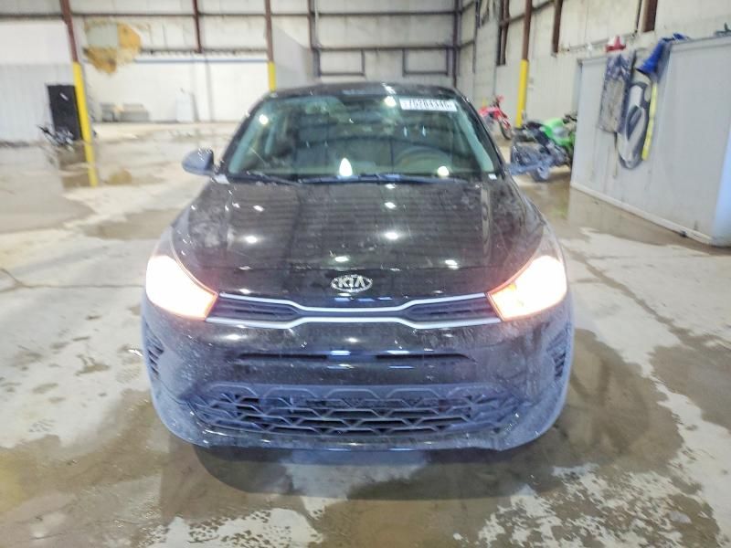 2021 KIA Rio lx