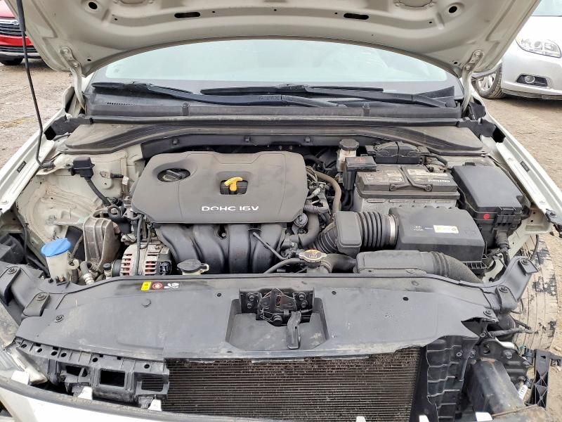 2018 Hyundai Elantra se