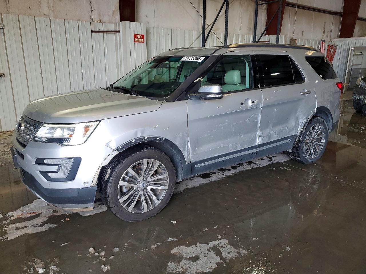 2017 Ford Explorer Platinum