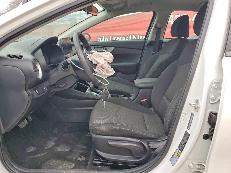 2022 KIA Forte fe