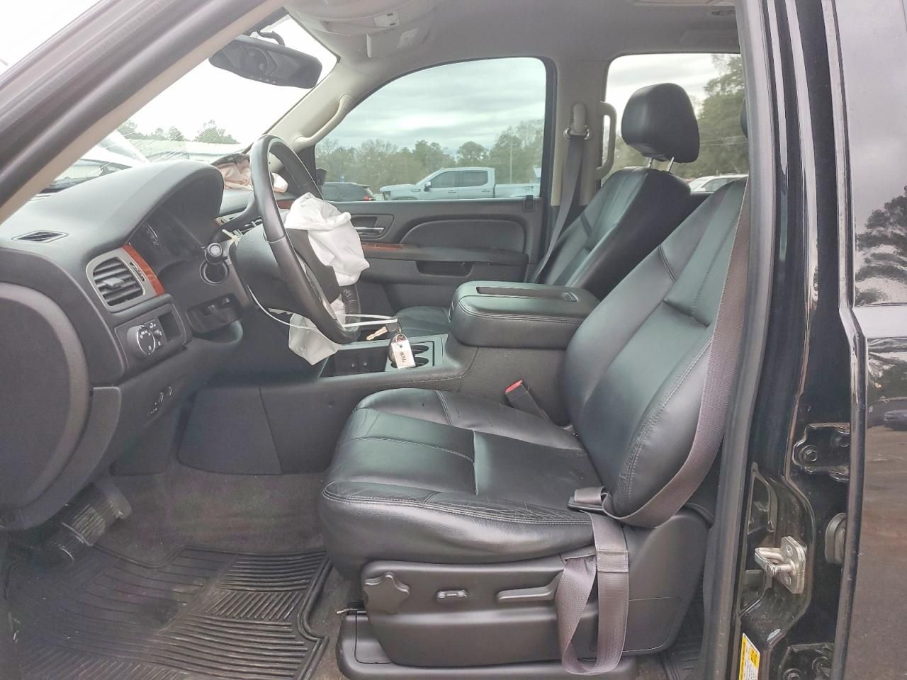 2013 Chevrolet Tahoe C1500 lt