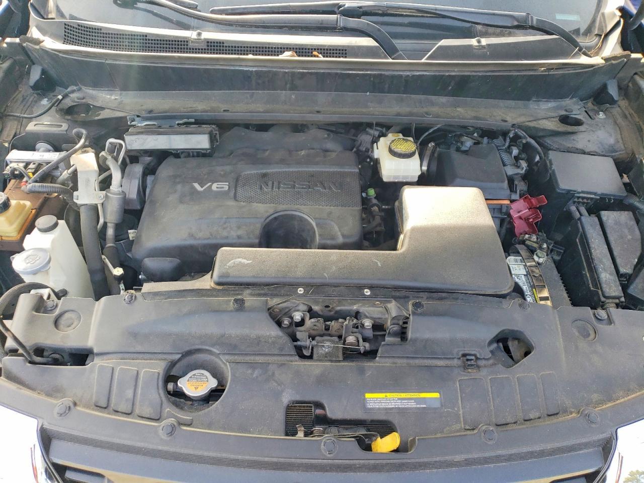2017 Nissan Pathfinder s