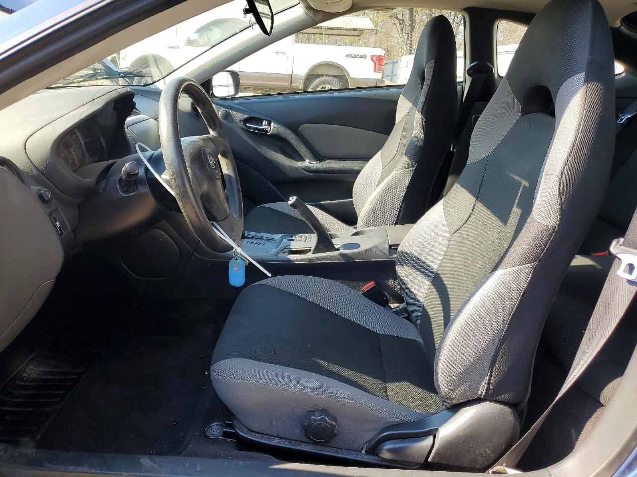 2004 Toyota Celica gt