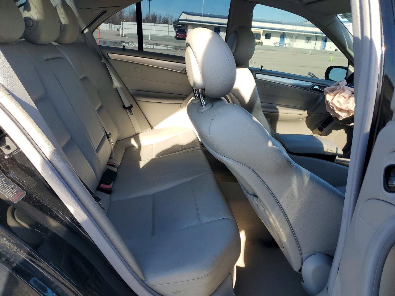 2005 Mercedes-Benz C 230k Sport Sedan