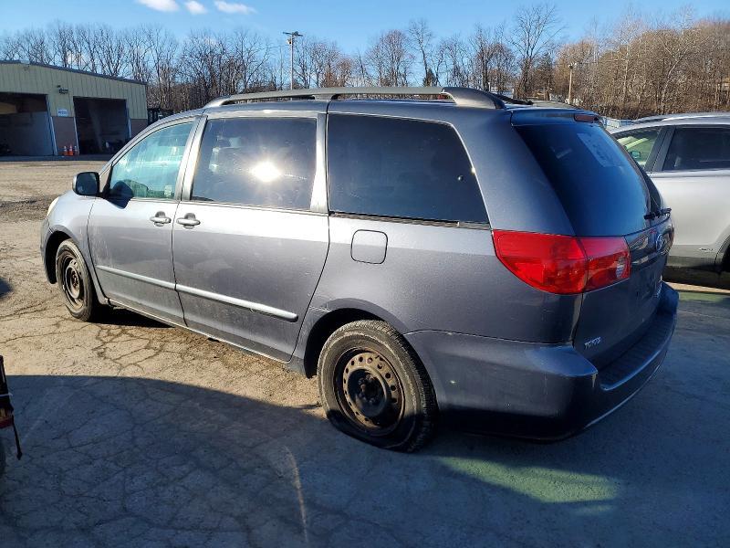 2007 Toyota Sienna ce