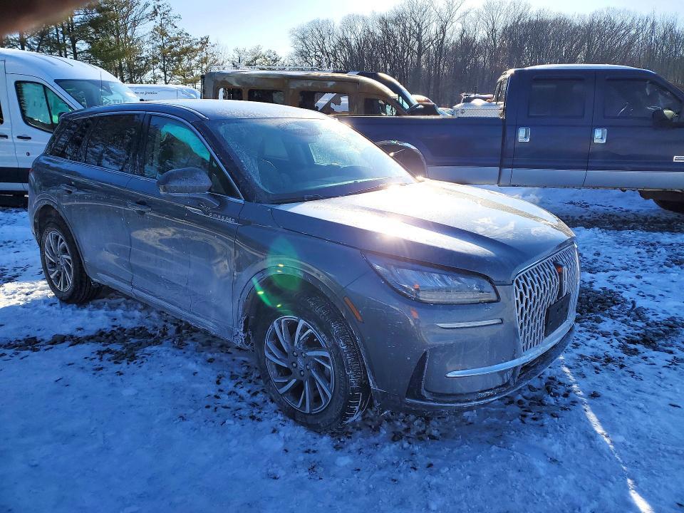 2025 Lincoln Corsair Premiere