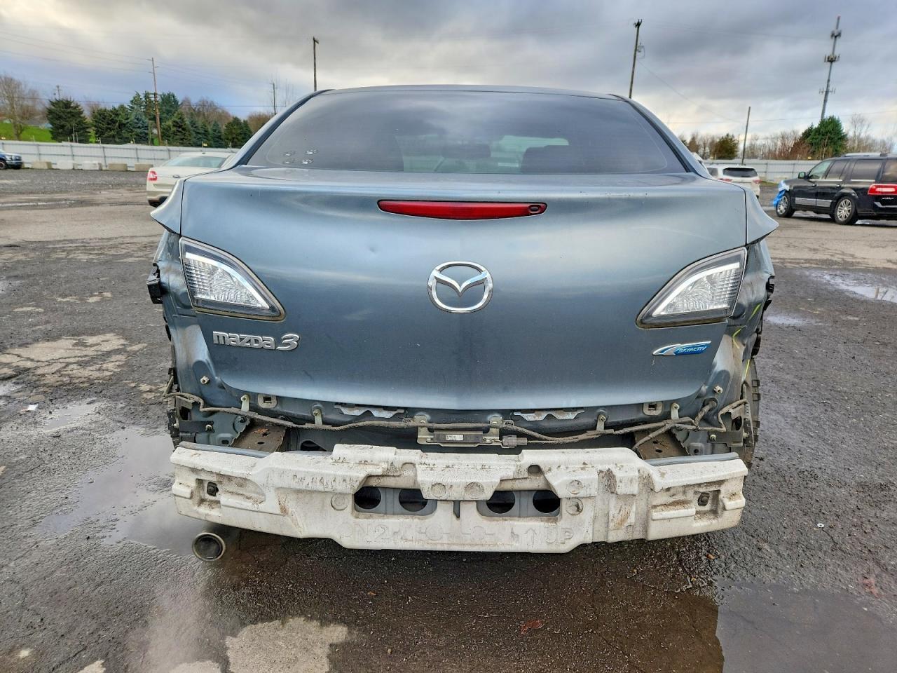 2013 Mazda 3 I