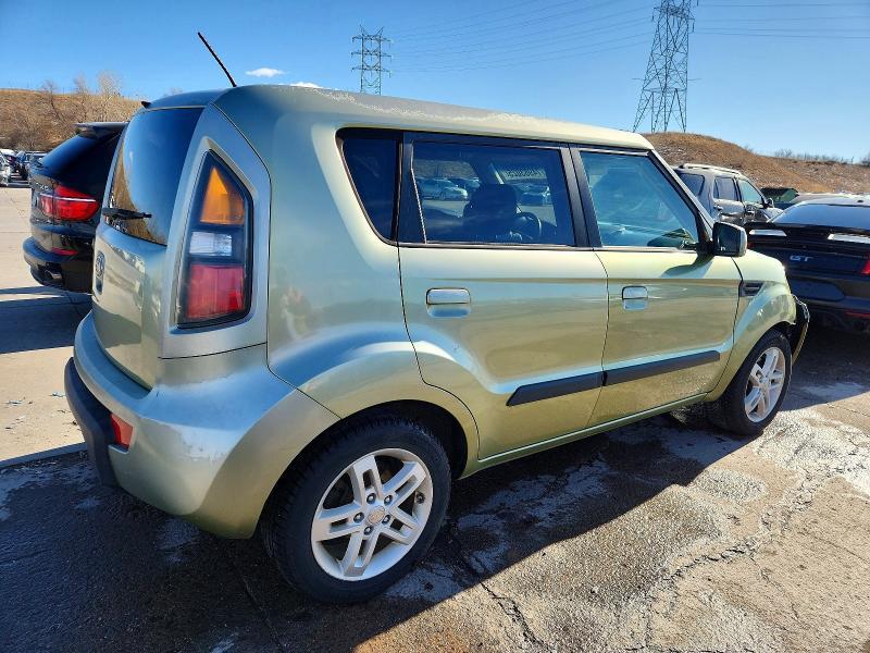 2010 KIA Soul +
