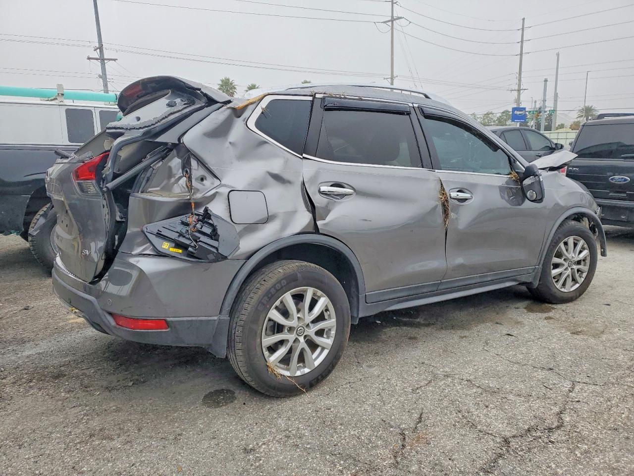 2020 Nissan Rogue s