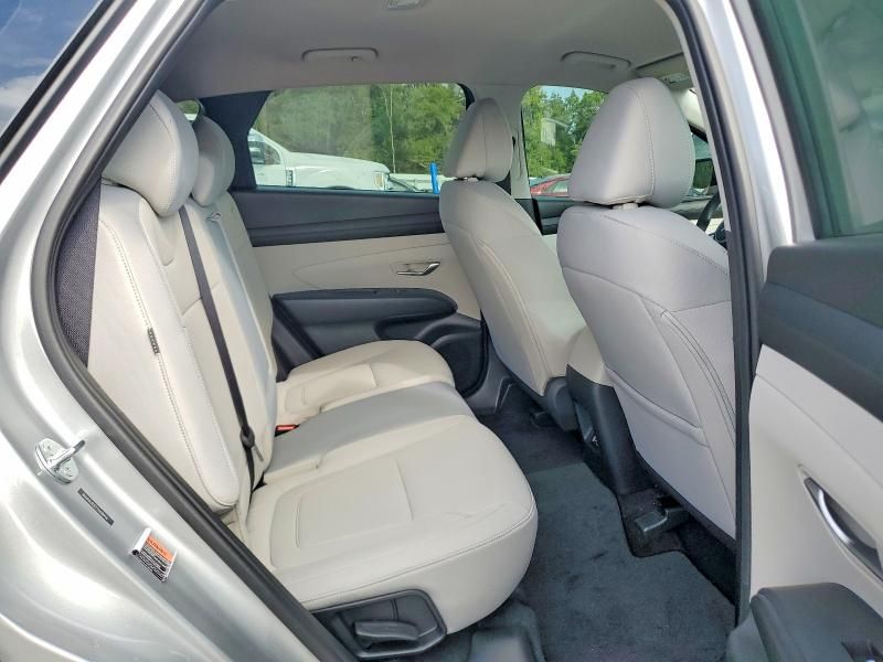 2026 Hyundai Tucson se