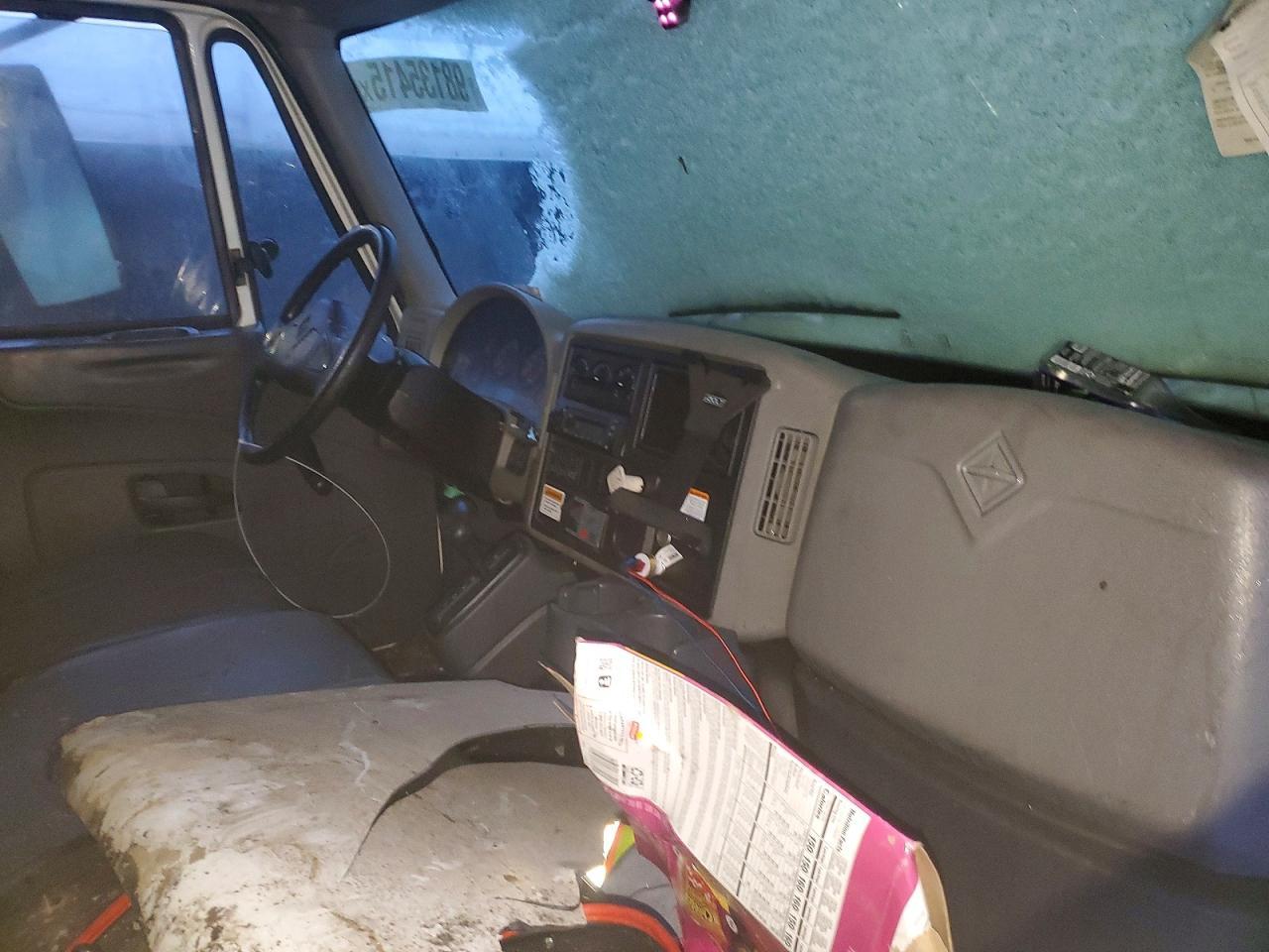 2012 International 4300 BOX Truck