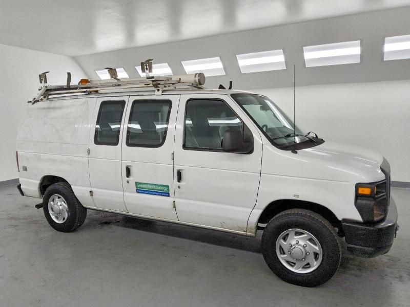 2010 Ford Econoline E250 van