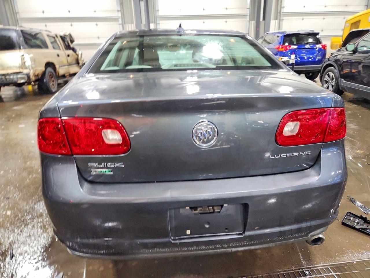 2011 Buick Lucerne cx