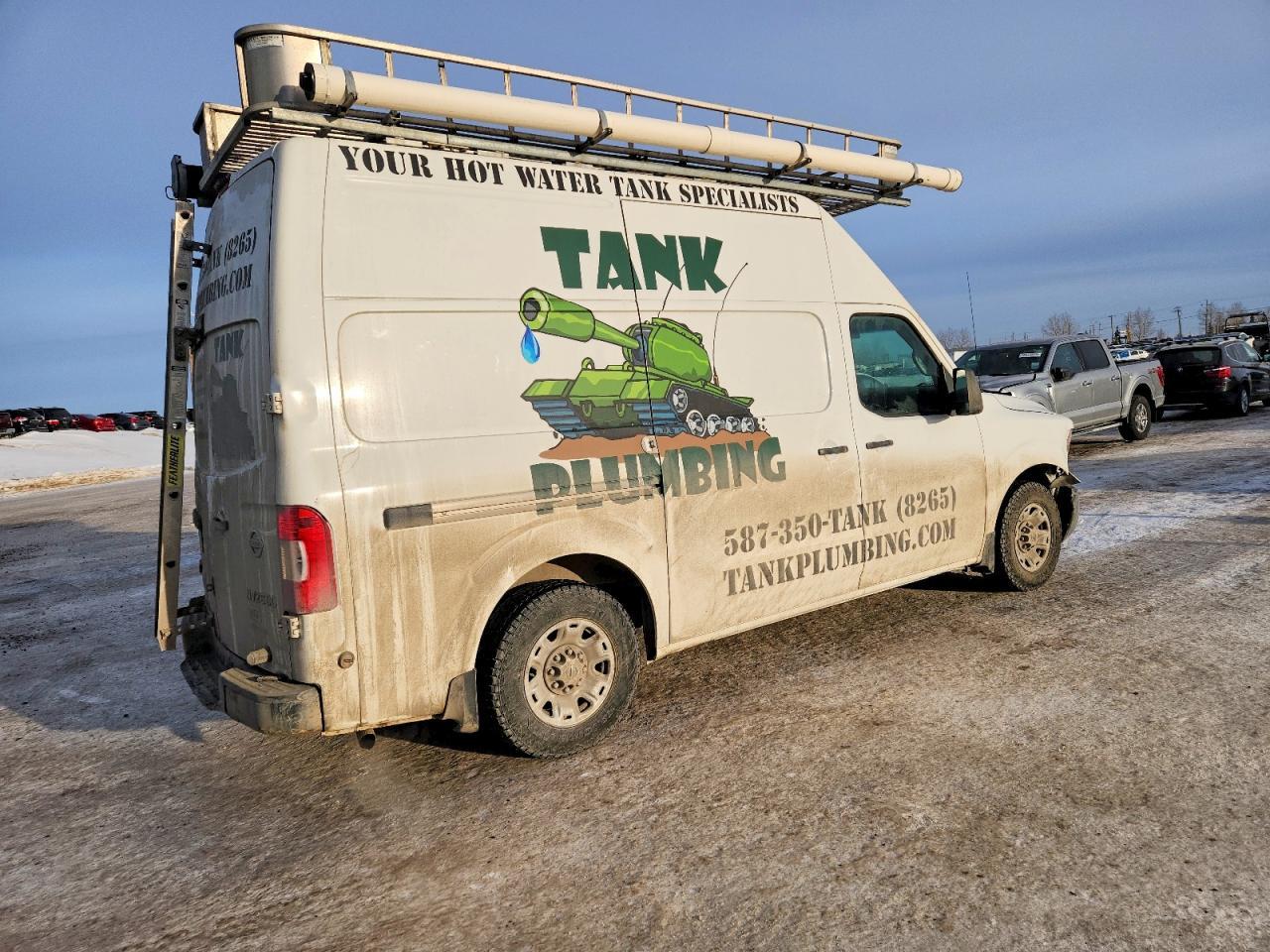 2012 Niss NV 2500
