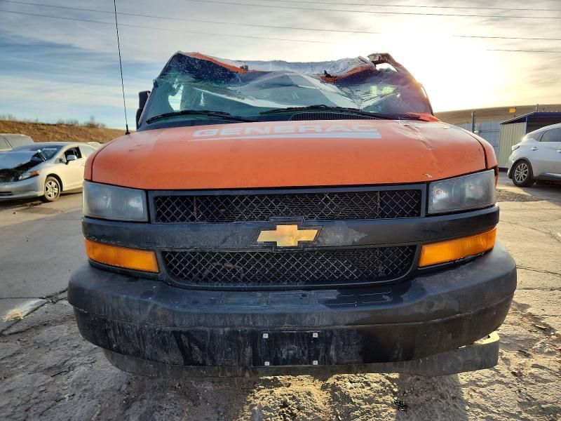 2021 Chevrolet Express 3500 Delivery van