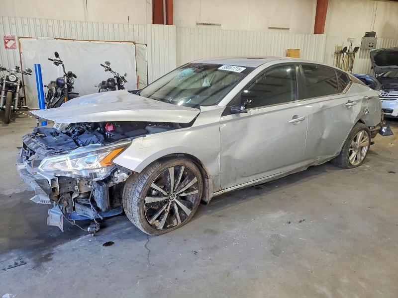 2021 Nissan Altima sr