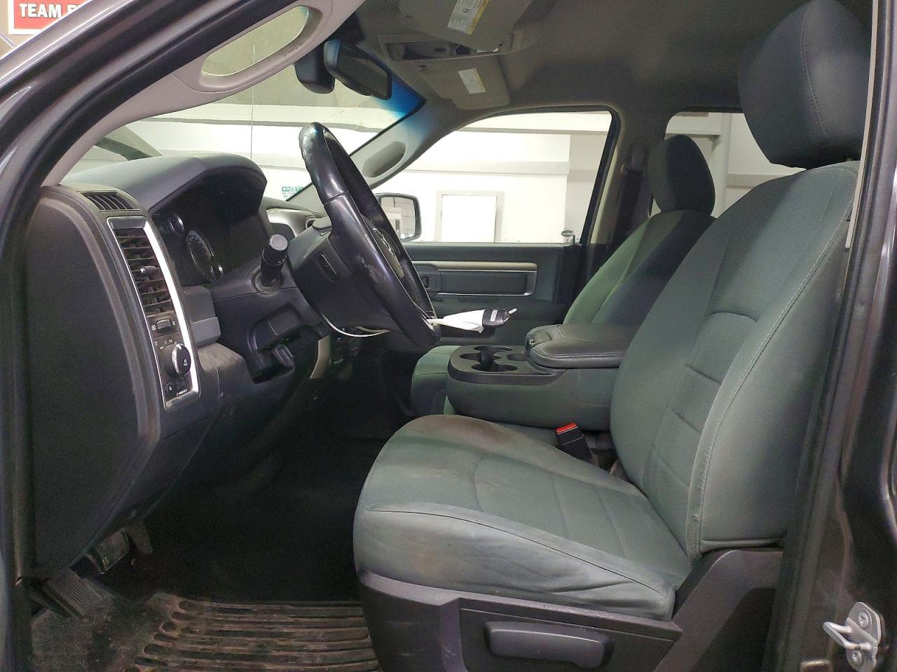 2016 Dodge Ram 1500 slt