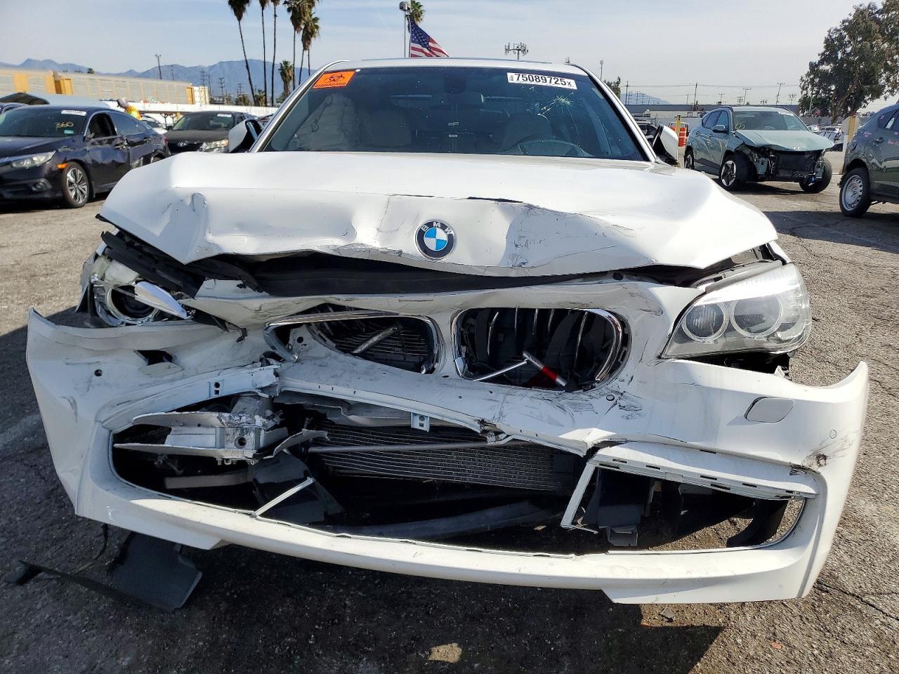 2015 BMW 740 i