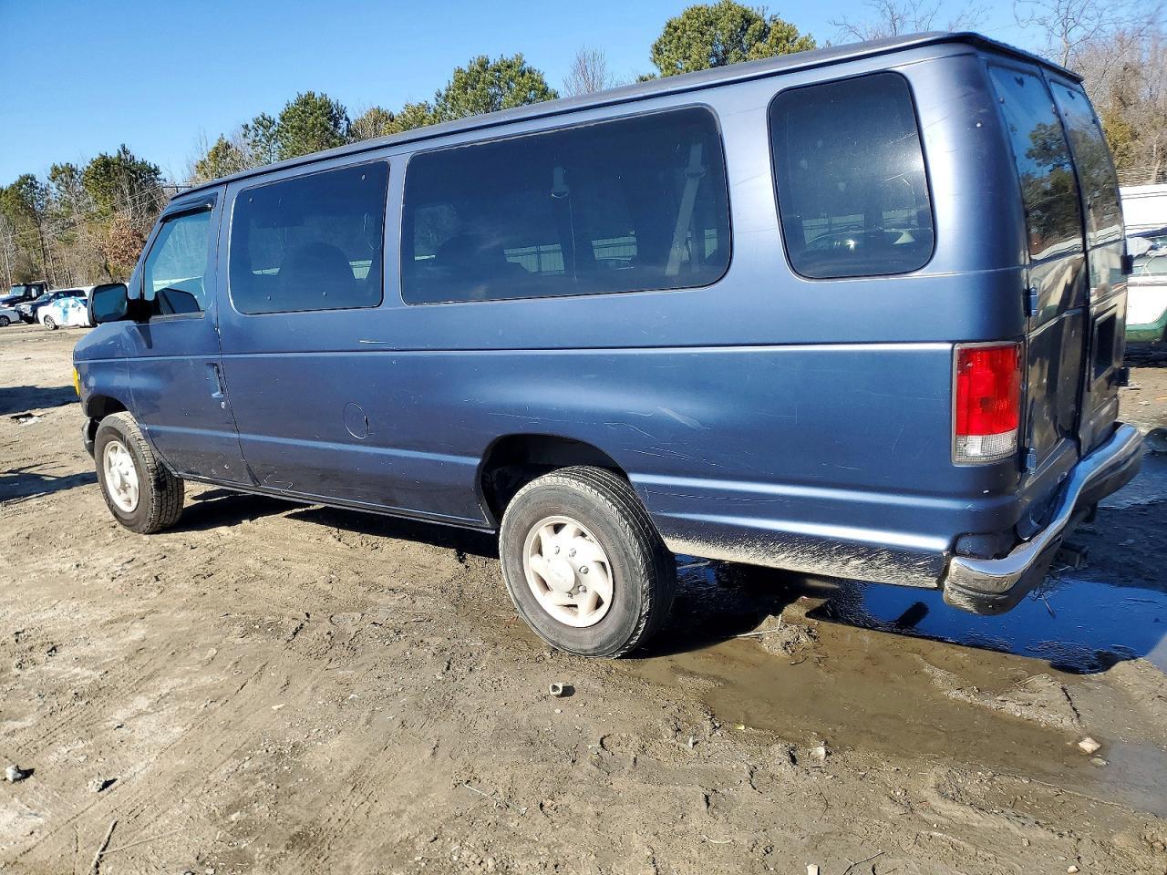 2001 Ford E350 Delivery Van