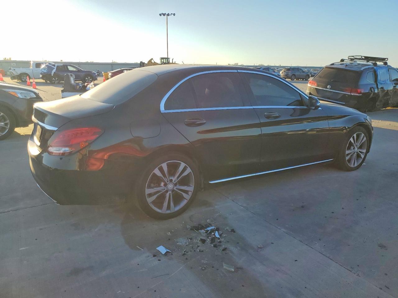 2016 Mercedes-Benz C300