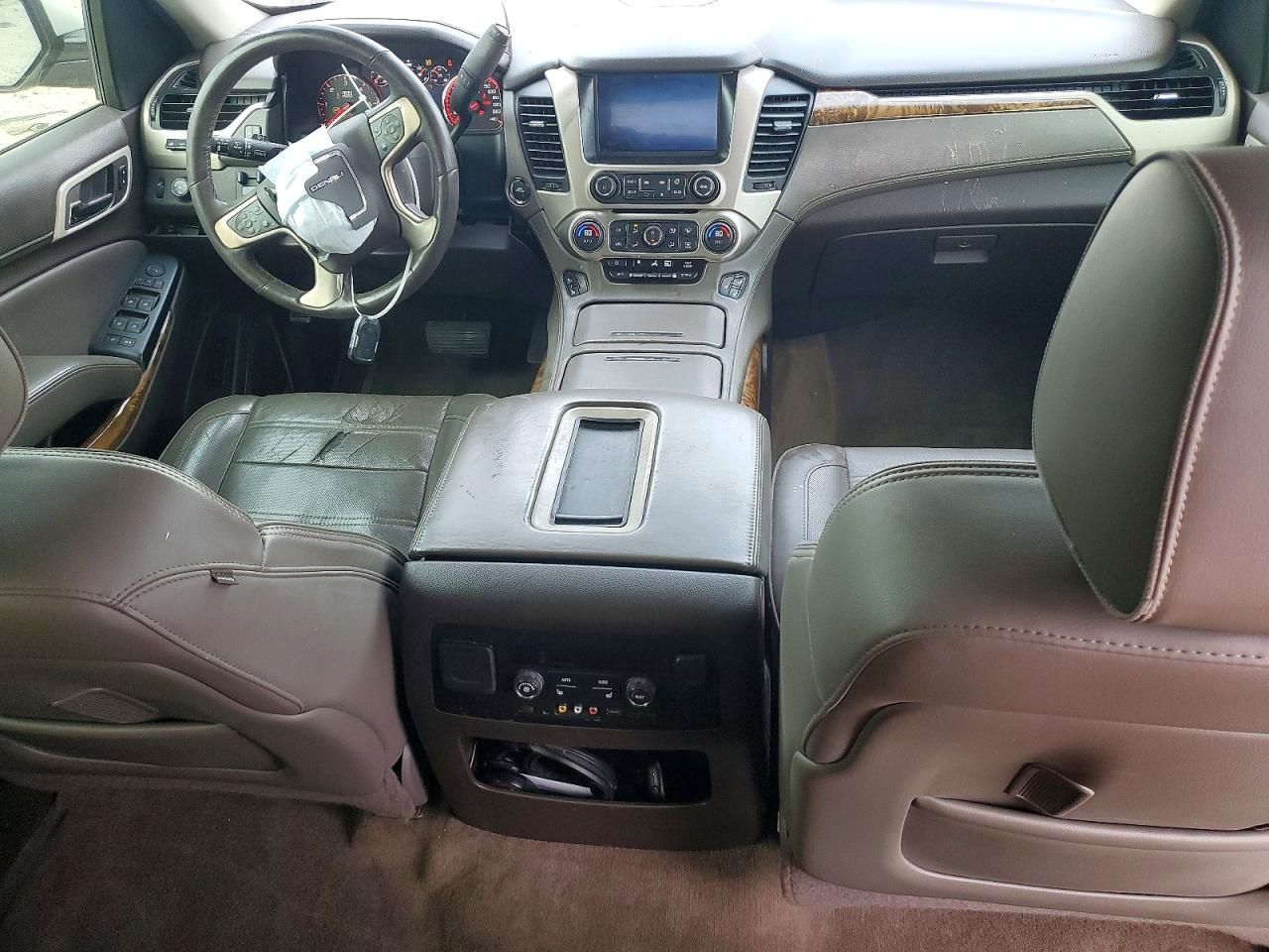 2015 GMC Yukon Denali