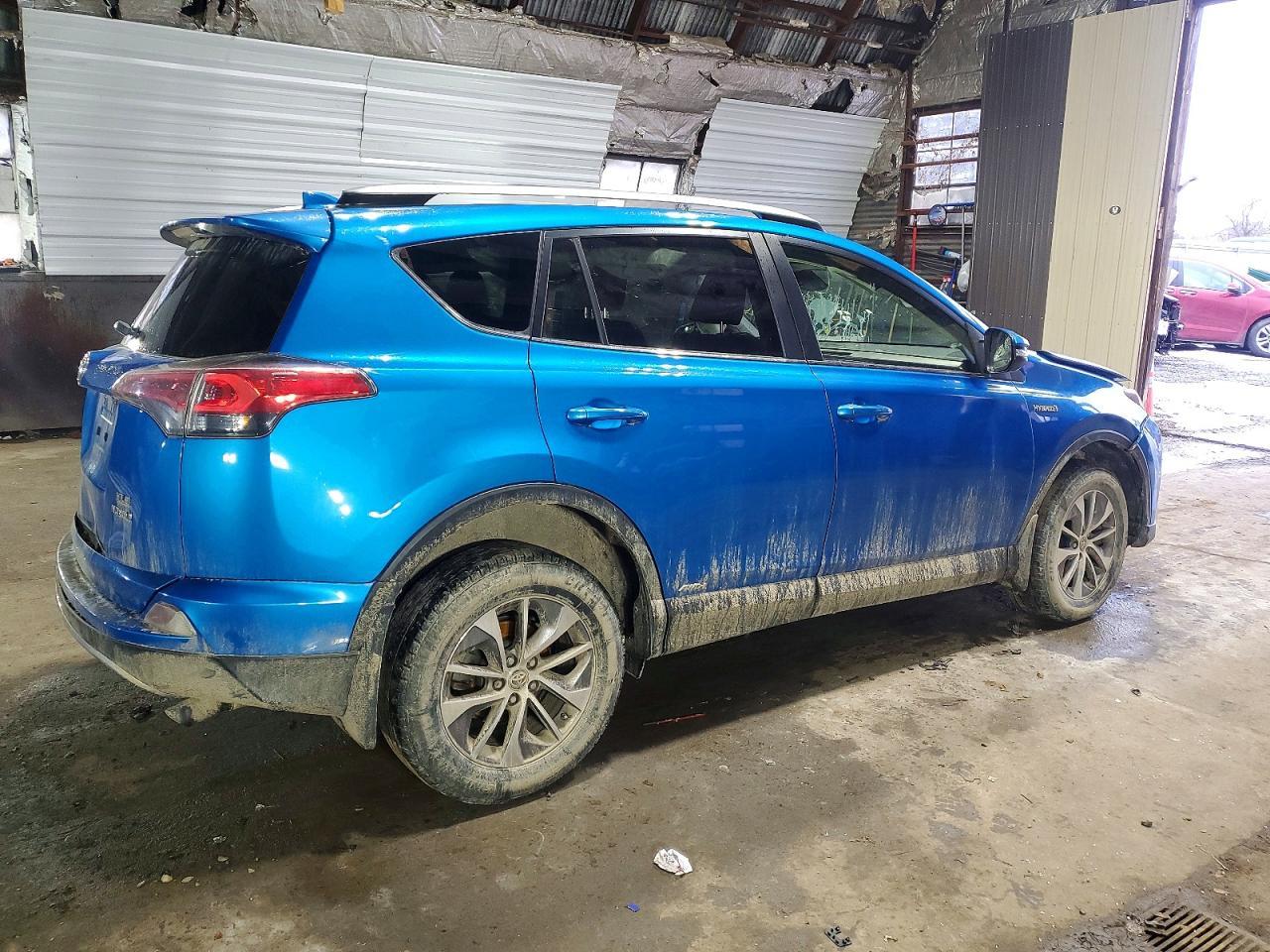 2017 Toyota Rav4 hv le