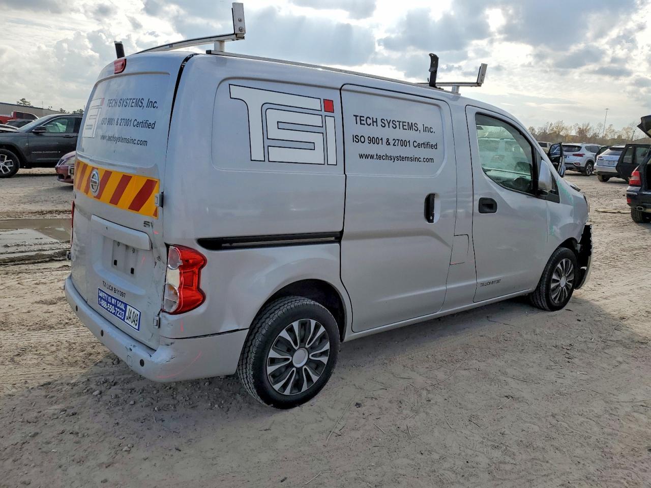 2021 Nissan NV200 2.5S
