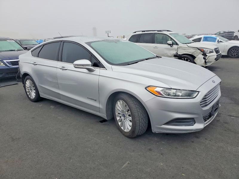 2015 Ford Fusion se Hybrid