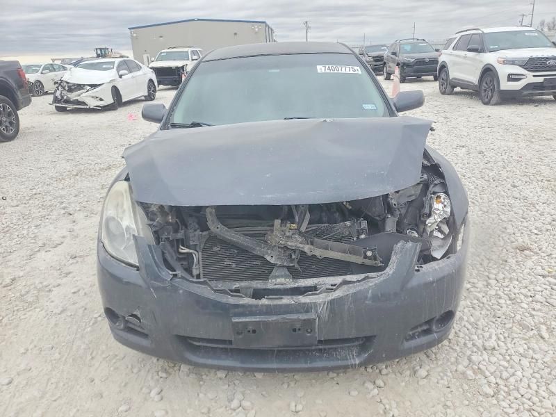 2012 Nissan Altima Base