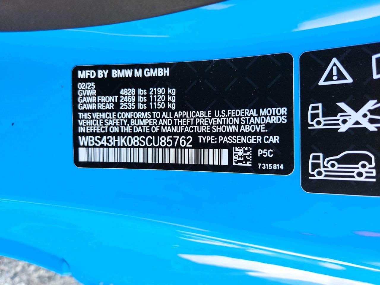 2025 BMW M4 cs