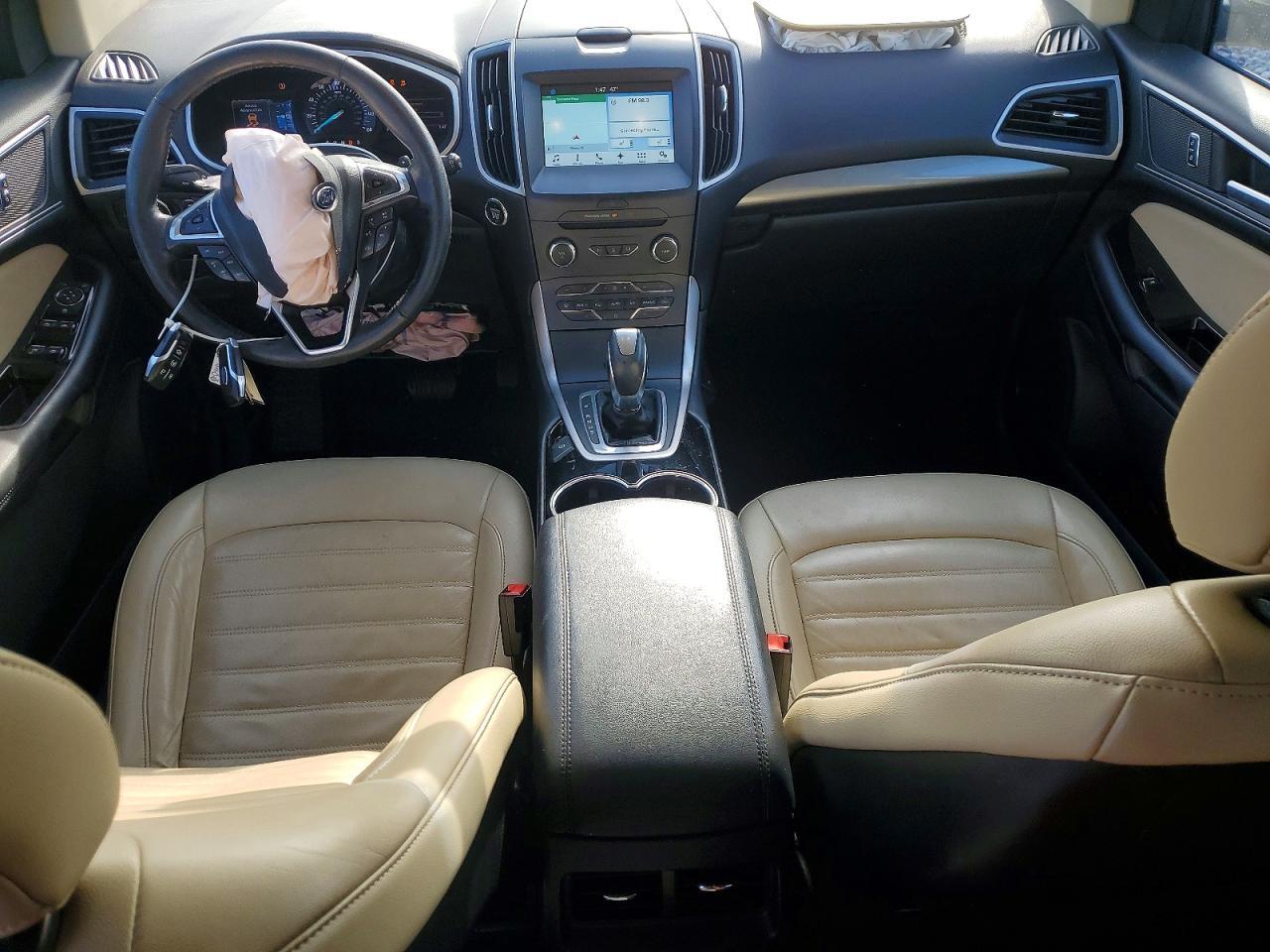 2017 Ford Edge sel