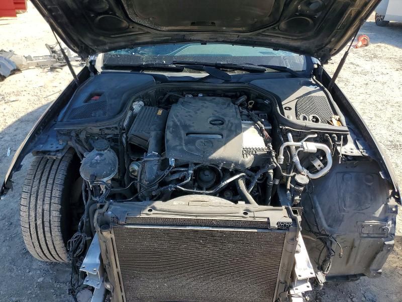 2017 Mercedes-Benz E 300