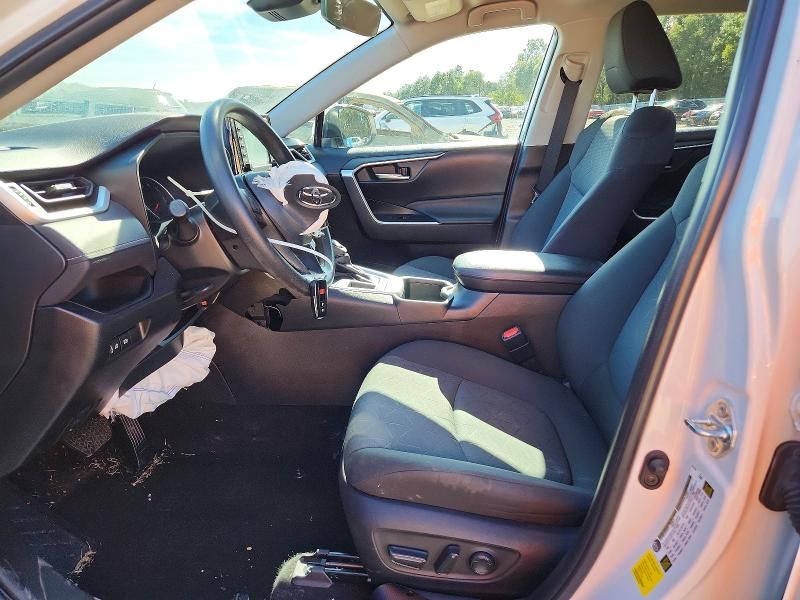 2022 Toyota Rav4 xle