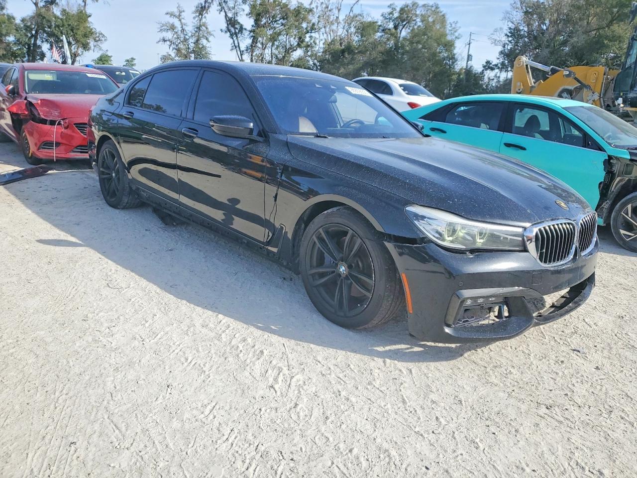 2018 BMW 740 i