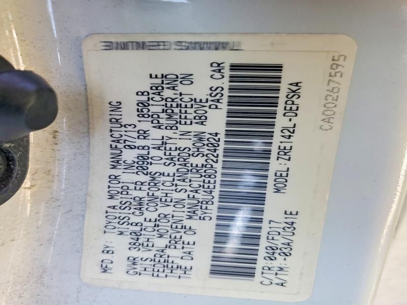 2013 Toyota Corolla s