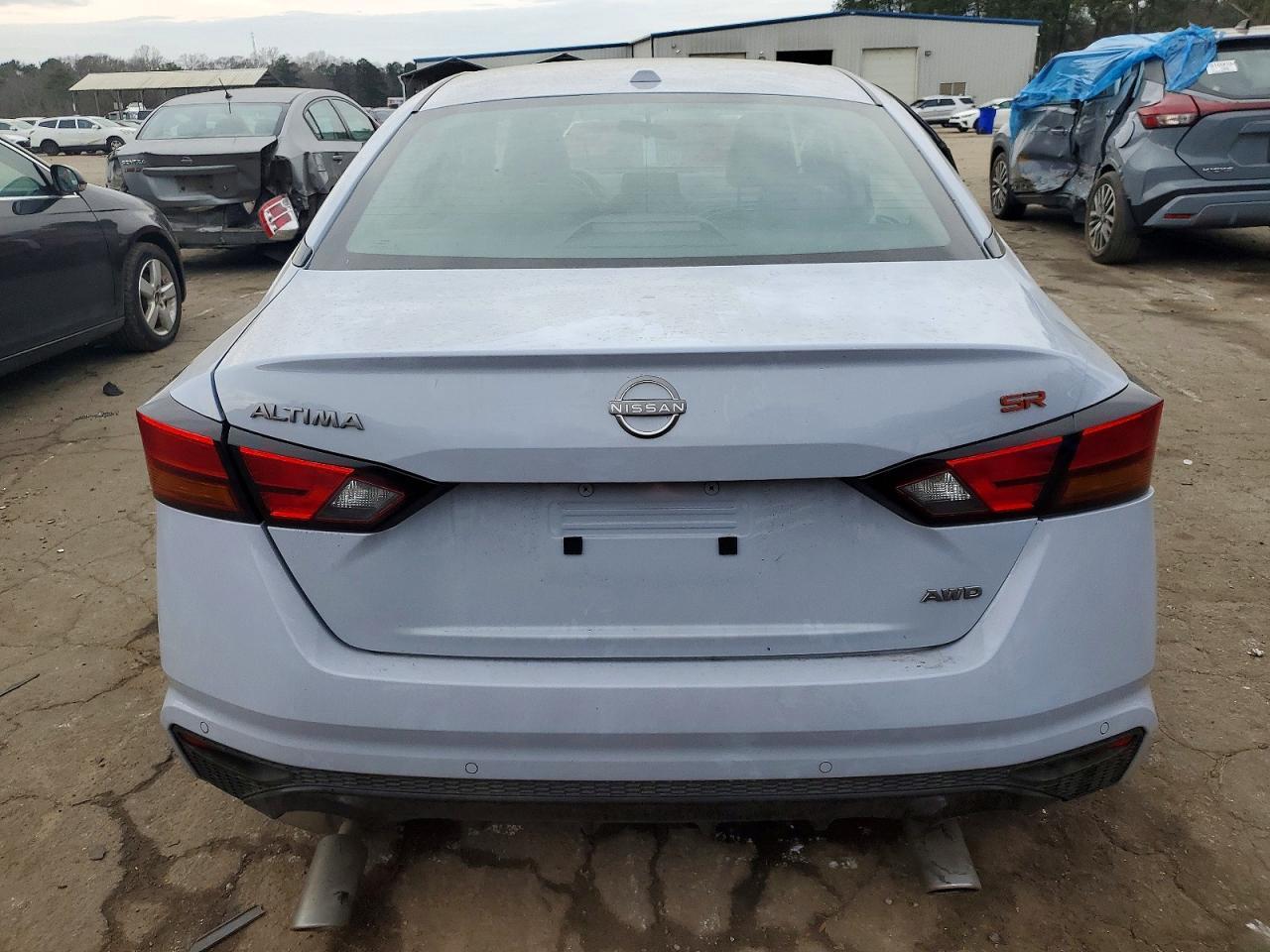 2024 Nissan Altima sr
