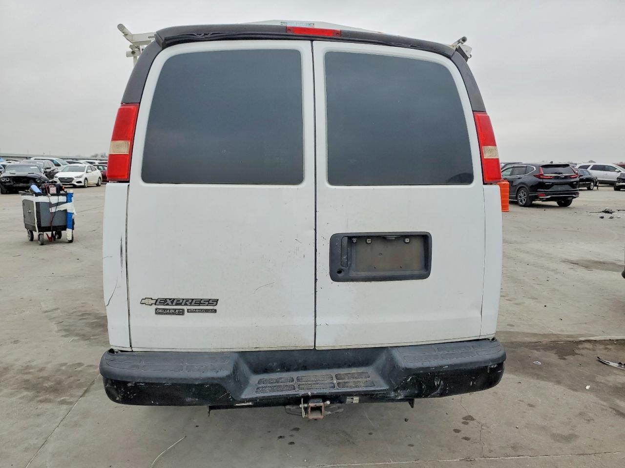 2013 Chevrolet 2013 Chev Express G2500